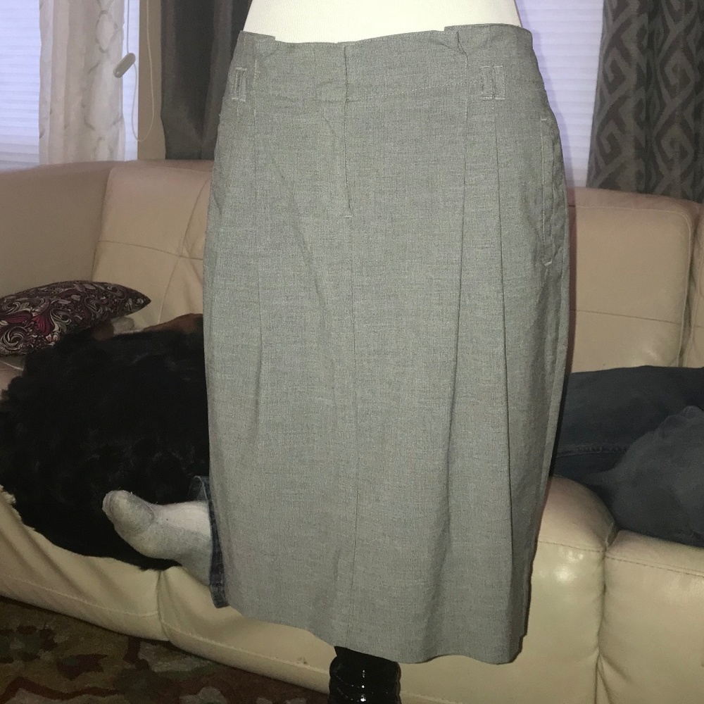 Old Navy pencil skirt